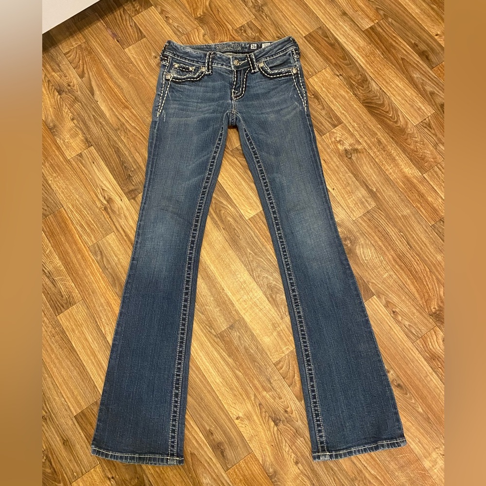 Miss Me	Low-Rise Distressed 5 Pocket Boot Cut Jeans - Picture 2 of 10